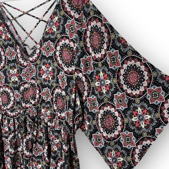 Torrid Medallion Print Lattice Challis V-Neck Flowy Dress Women’s Plus Size 2 2X - Picture 8 of 12